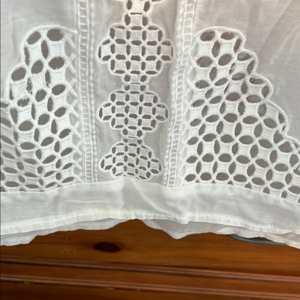Calvin Klein White Embellished 3/4 Sleeve Blouse NWOT - Picture 4 of 12